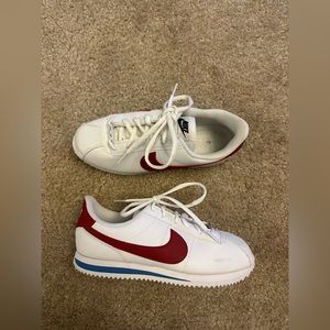 Nike Cortez Sneakers 6Y/7.5Women